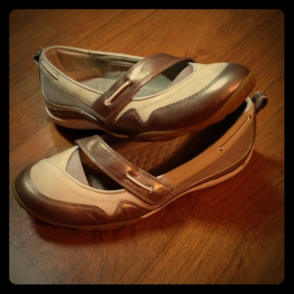Privo by Clark's Slip-Ons